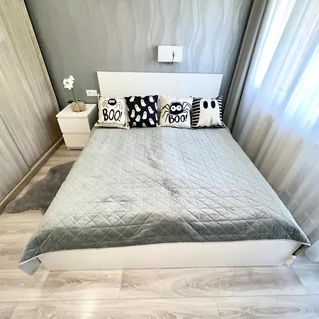 Downtown Dream Apartmans Сегед