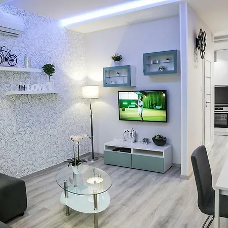 Downtown Dream Apartmans * Сегед