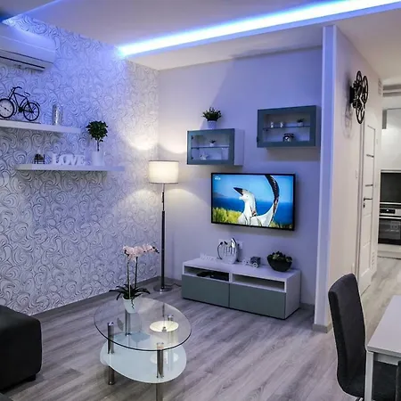 Downtown Dream Apartmans Сегед