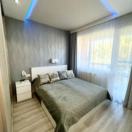 Downtown Dream Apartmans Apartament *