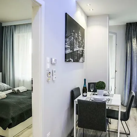 Apartament Downtown Dream Apartmans