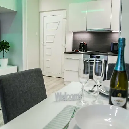 Apartament Downtown Dream Apartmans