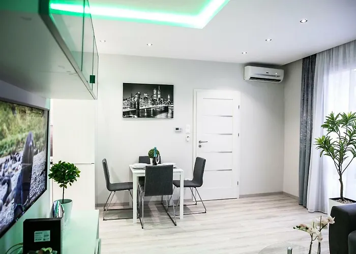 Downtown Dream Apartmans * 세게드